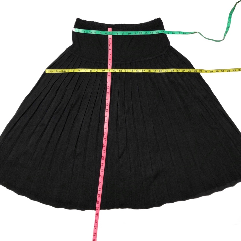 Vintage Hand Knit Pleated Midi Skirt - Picture 6 of 7